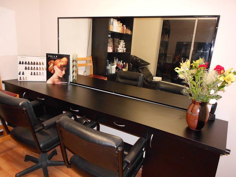 Jax Organic Hair and Makeup salon in Parmelia, Perth